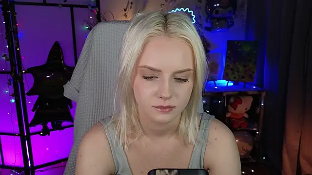 Snapshot of ImBonBon chatting on 11.09.25 ImBonBon online show from 11.09.25