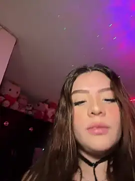 Snapshot of Jullieetta chatting on 12.12.24 Jullieetta online show from 12.12.24