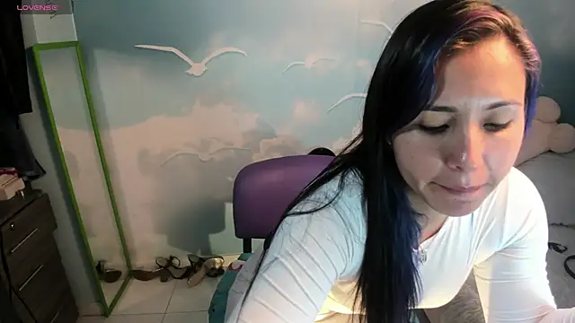 Snapshot of Nata_bernett chatting on 12.04.25 Nata bernett online show from 12.04.25