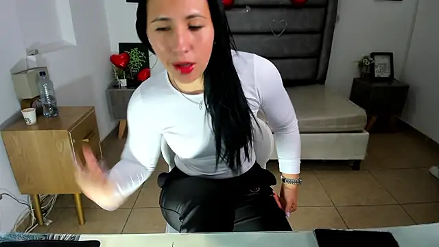 Snapshot of Nata_bernett chatting on 03.06.26 Nata bernett online show from 03.06.26