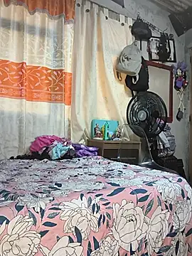 Horny kaylee online show from 07.14.26