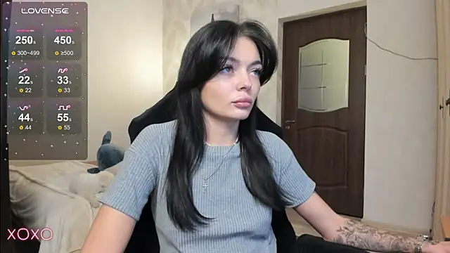 Mariella Adamss online show from 02.05.25