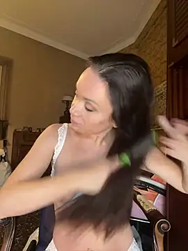 SweetLera online show from 12.25.24