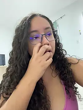 CurlyGirl 1 online show from 01.29.25