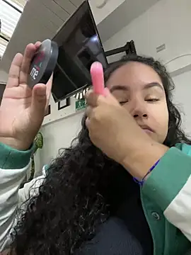 CurlyGirl 1 online show from 02.19.25