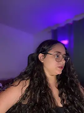 CurlyGirl 1 online show from 05.17.26