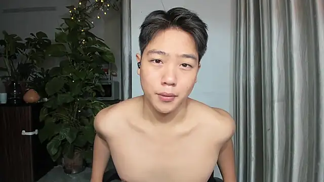 Oliver Nl online show from 09.17.25