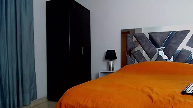 Frank heaven01 online show from 02.13.25