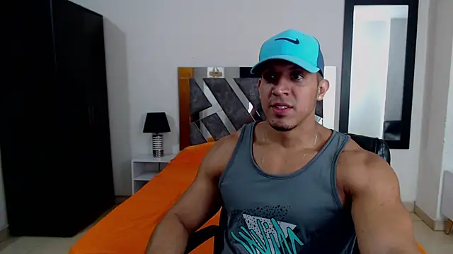 Frank heaven01 online show from 02.14.25