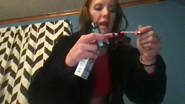 Snapshot of kittycatkendra chatting on 11.23.25 kittycatkendra online show from 11.23.25