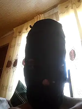 Snapshot of koolbend chatting on 01.10.25 koolbend online show from 01.10.25