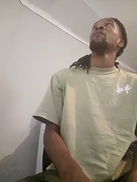 Snapshot of koolbend chatting on 01.15.26 koolbend online show from 01.15.26