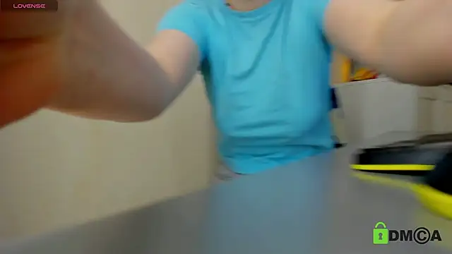 Snapshot of Melissa_Wells chatting on 02.26.25 Melissa Wells online show from 02.26.25