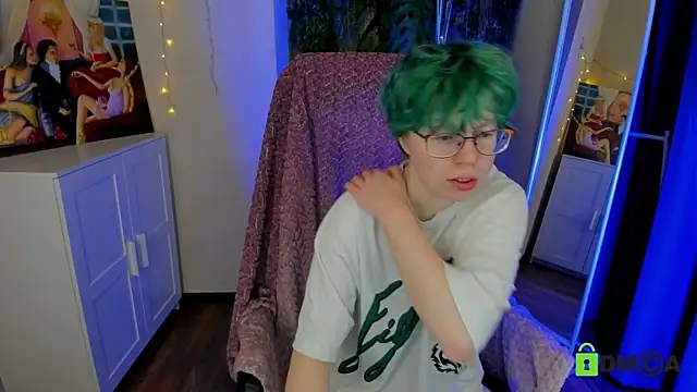 Snapshot of Melissa_Wells chatting on 03.22.25 Melissa Wells online show from 03.22.25