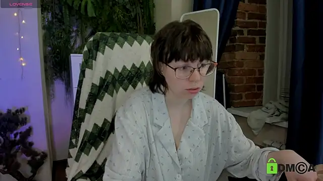 Snapshot of Melissa_Wells chatting on 07.01.26 Melissa Wells online show from 07.01.26