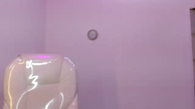 Snapshot of Katty_mouth chatting on 06.19.26 Katty mouth online show from 06.19.26
