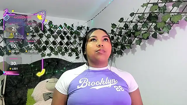 PaulinaSwan online show from 10.14.25