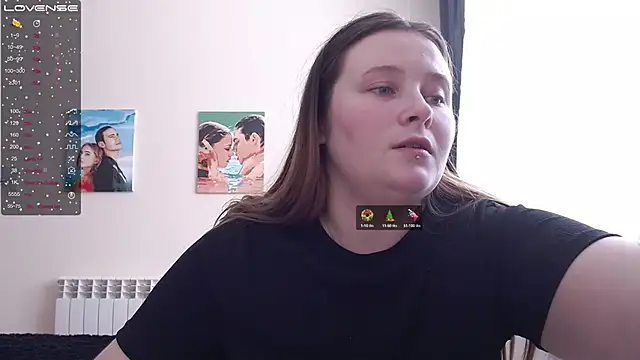 Snapshot of Light_Luna chatting on 03.01.25 Light Luna online show from 03.01.25