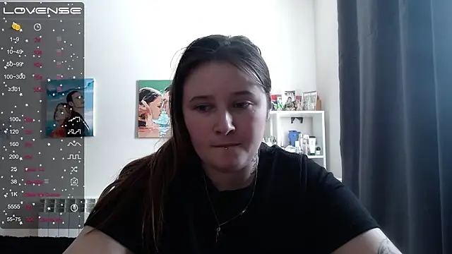 Snapshot of Light_Luna chatting on 03.02.25 Light Luna online show from 03.02.25