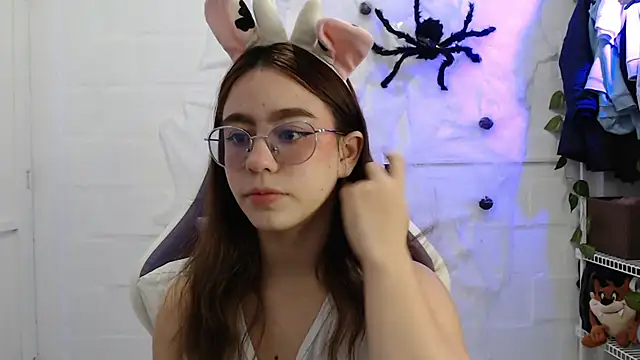 BlairVicent online show from 10.14.25