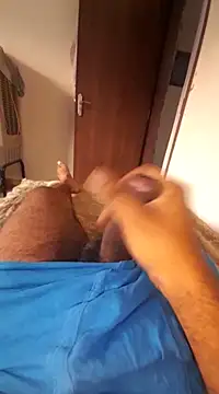 Snapshot of workoutsaurabh chatting on 01.21.25 workoutsaurabh online show from 01.21.25