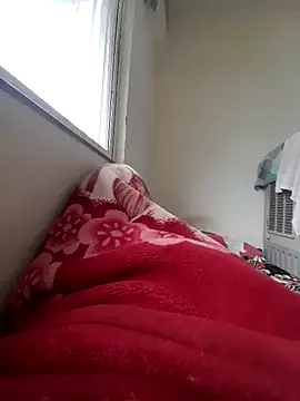 Snapshot of workoutsaurabh chatting on 09.18.25 workoutsaurabh online show from 09.18.25