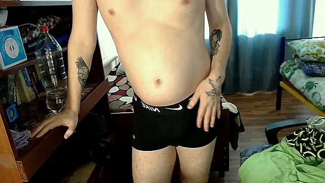 EvaMiron online show from 02.20.25