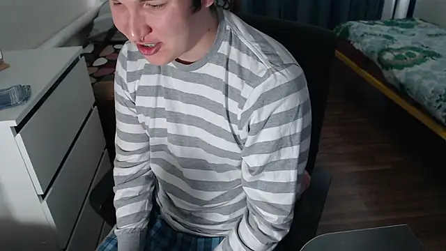 EvaMiron online show from 09.13.25