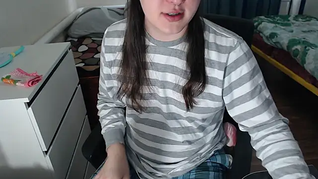 EvaMiron online show from 10.09.25