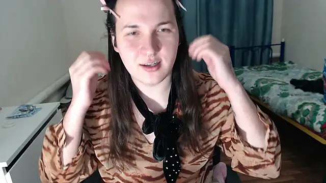 EvaMiron online show from 12.05.25