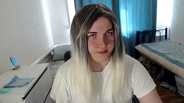 EvaMiron online show from 04.08.26