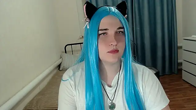 Snapshot of EvaMiron chatting on 07.18.26 EvaMiron online show from 07.18.26