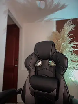 gretta kler1 online show from 10.10.25