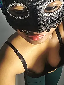 Snapshot of FANTASY_QUEEN_07 chatting on 07.26.26 FANTASY QUEEN 07 online show from 07.26.26