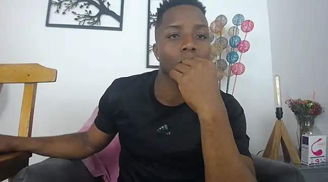 bigcock latin1 online show from 02.25.25