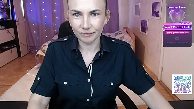 Daniela Cooperr online show from 06.02.26