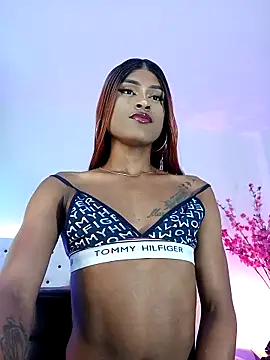 Elektra Queen online show from 03.05.25