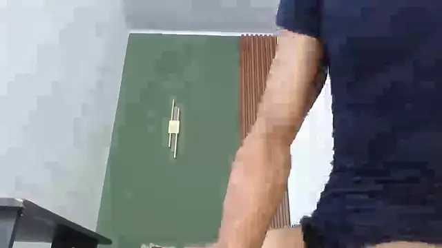 Snapshot of jean_sneider chatting on 09.24.25 jean sneider online show from 09.24.25