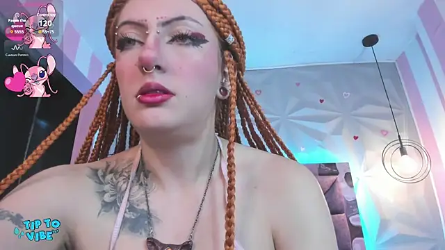 Snapshot of Candy_morgan412 chatting on 12.19.24 Candy morgan412 online show from 12.19.24