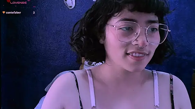 NinaYellow online show from 01.27.25