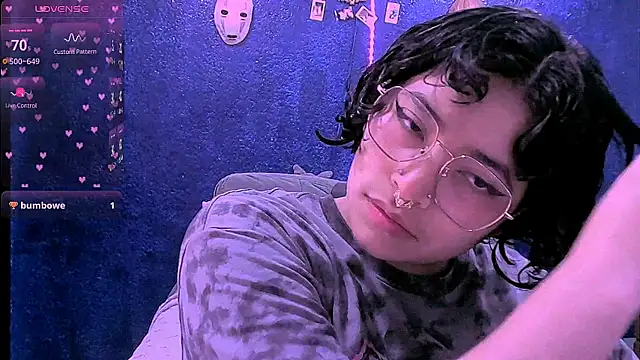 NinaYellow online show from 07.02.26