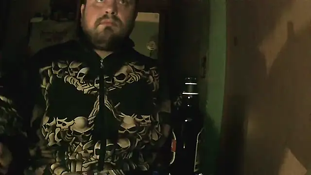 Snapshot of perversalus chatting on 11.20.25 perversalus online show from 11.20.25