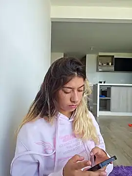 Enyeld ruru online show from 11.08.25