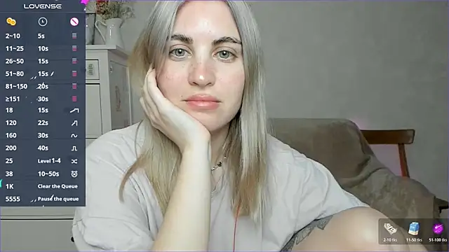 pawpaws online show from 12.05.25