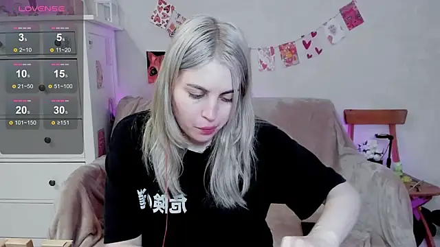 pawpaws online show from 07.08.26