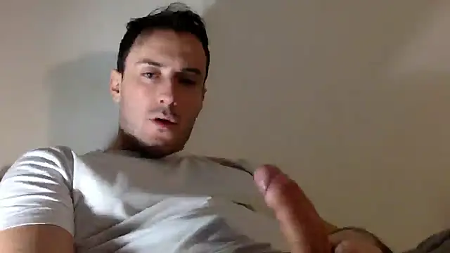 Snapshot of mainnrd chatting on 02.04.25 mainnrd online show from 02.04.25