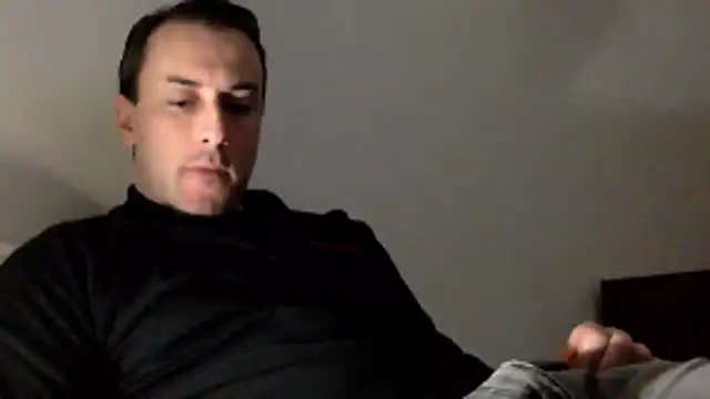 Snapshot of mainnrd chatting on 02.13.26 mainnrd online show from 02.13.26