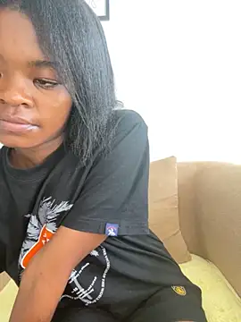 Snapshot of Grusha19 chatting on 10.24.25 Grusha19 online show from 10.24.25