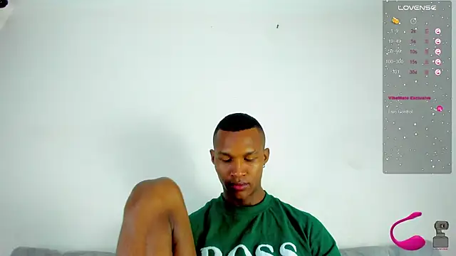 Snapshot of esteveen_ortegas_ chatting on 01.31.25 esteveen ortegas online show from 01.31.25