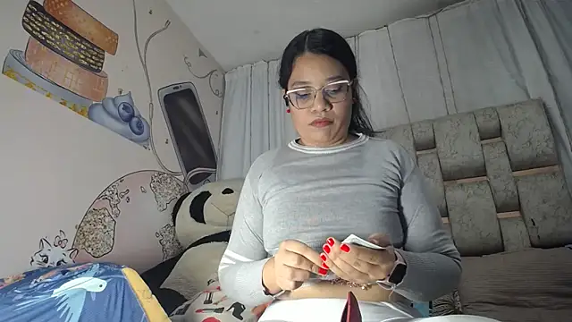 KEYRA-MILLER- online show from 02.14.26